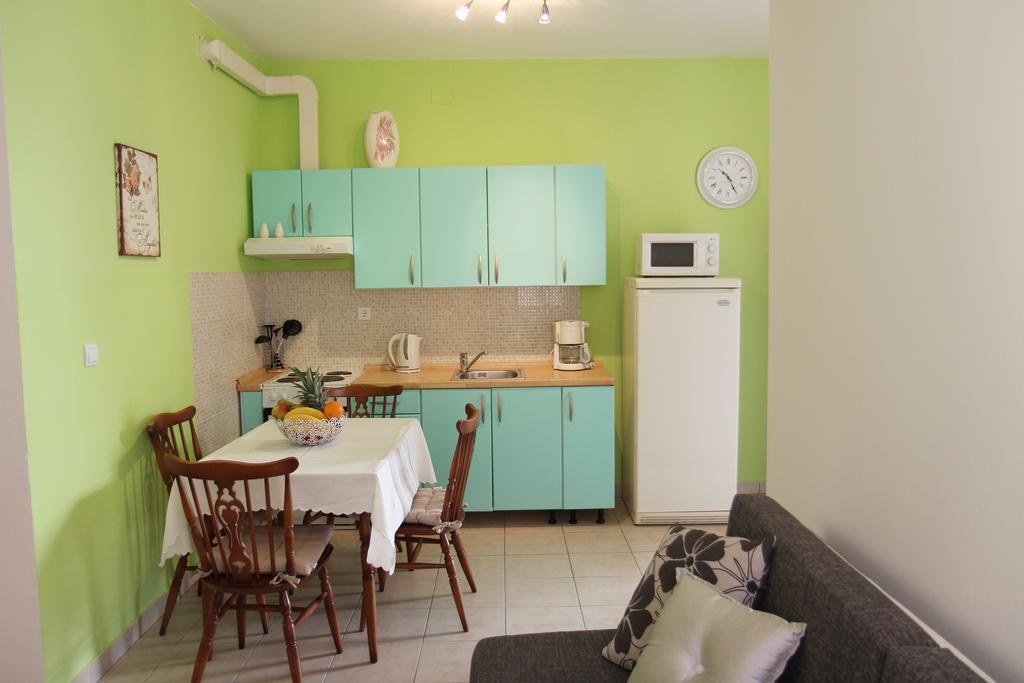 Apartmani Strada Kaštela エクステリア 写真