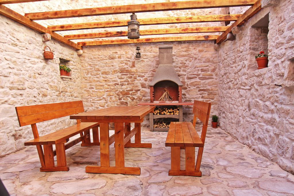Apartmani Strada Kaštela エクステリア 写真